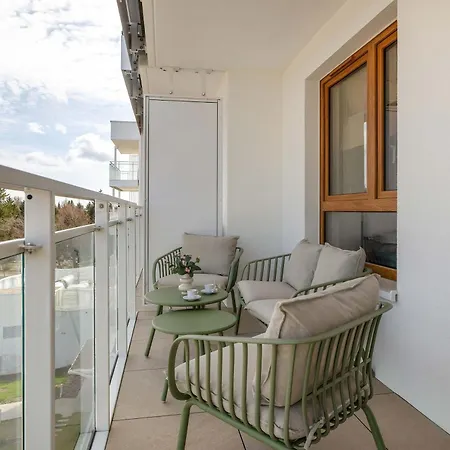 Kolumba Charming With Balcony&parking In By Renters Apartament *