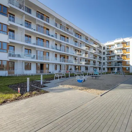 Kolumba Charming With Balcony & Parking In By Renters * Kolberg